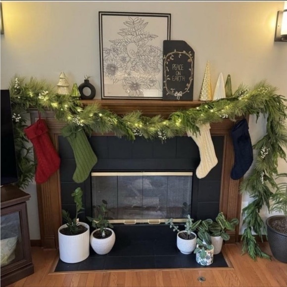 26"Faux Needle Pine & Snowberry XMAS Wreath w Bells/Garland Bundle - Picture 8 of 10